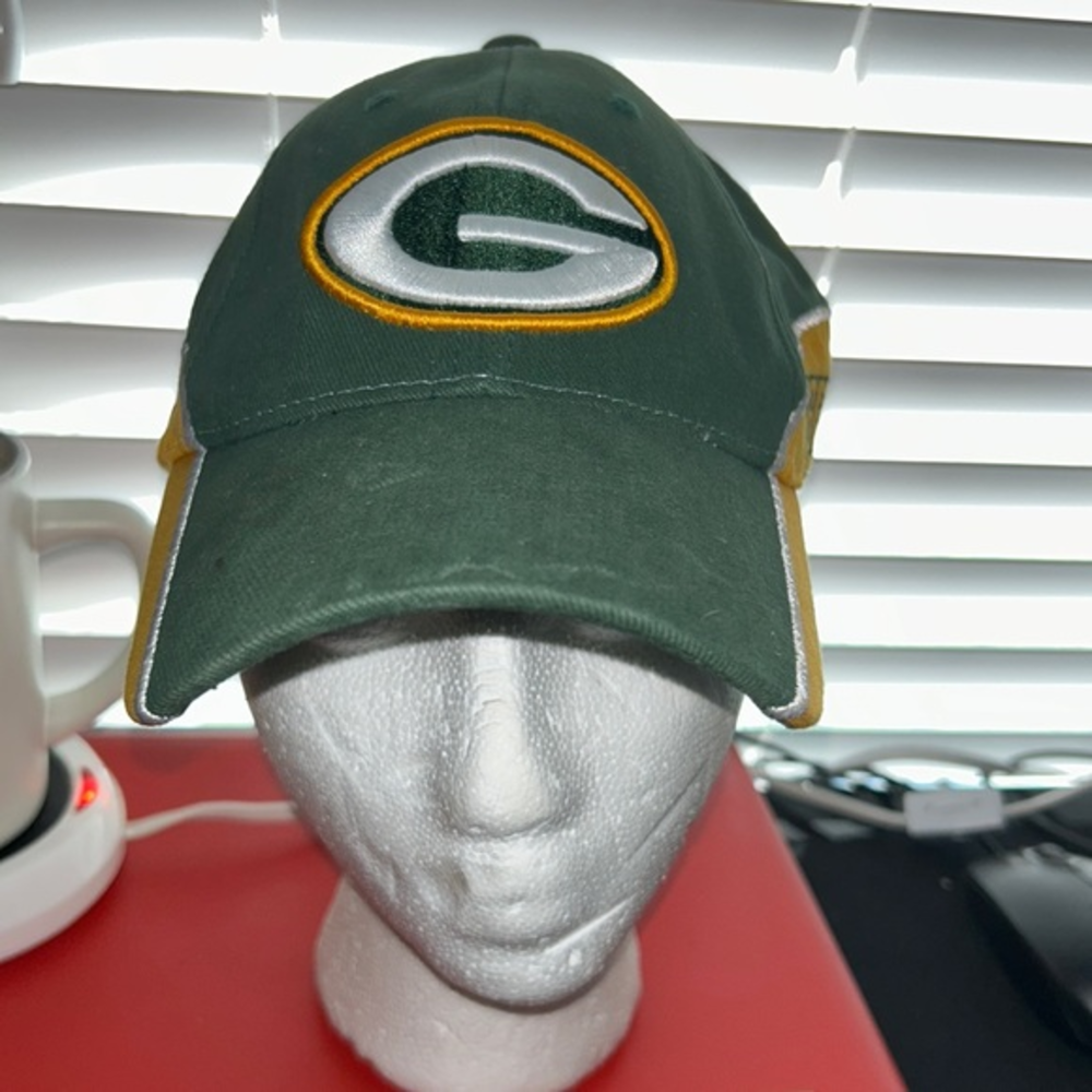 NFL GREEN PACKERS VELCRO‎ Cap